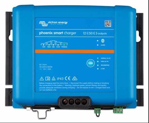 Φορτιστής Victron Phoenix Smart 12V/50A (3) IP43 120-240V